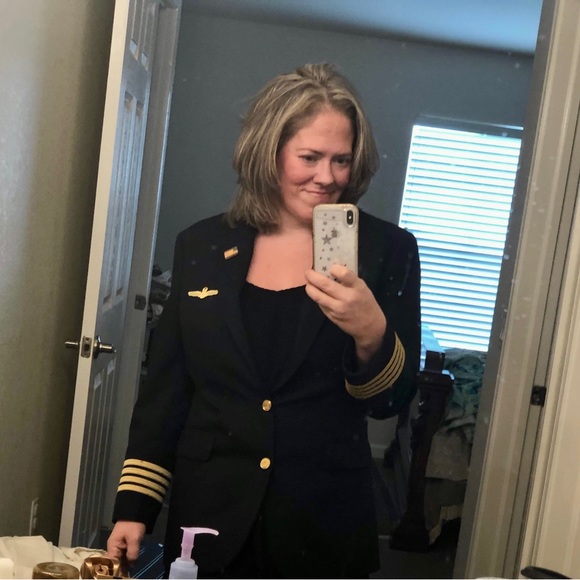 Meet your Posher, Lindsey - Picture 4 of 15